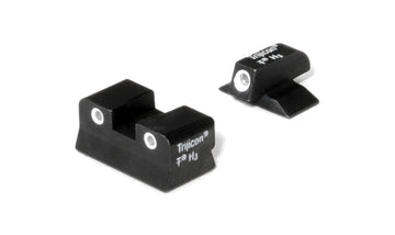 Trijicon – Front: White Outline / Green Tritium
