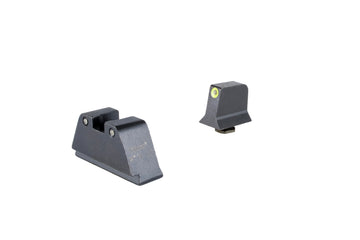 Trijicon – Front: Yellow Outline / Green Tritium