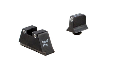 Trijicon – Front: White Outline / Green Tritium
