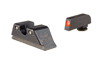 Trijicon – Front: Orange Outline / Green Tritium