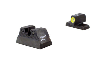 Trijicon – Front: Yellow Outline / Green Tritium